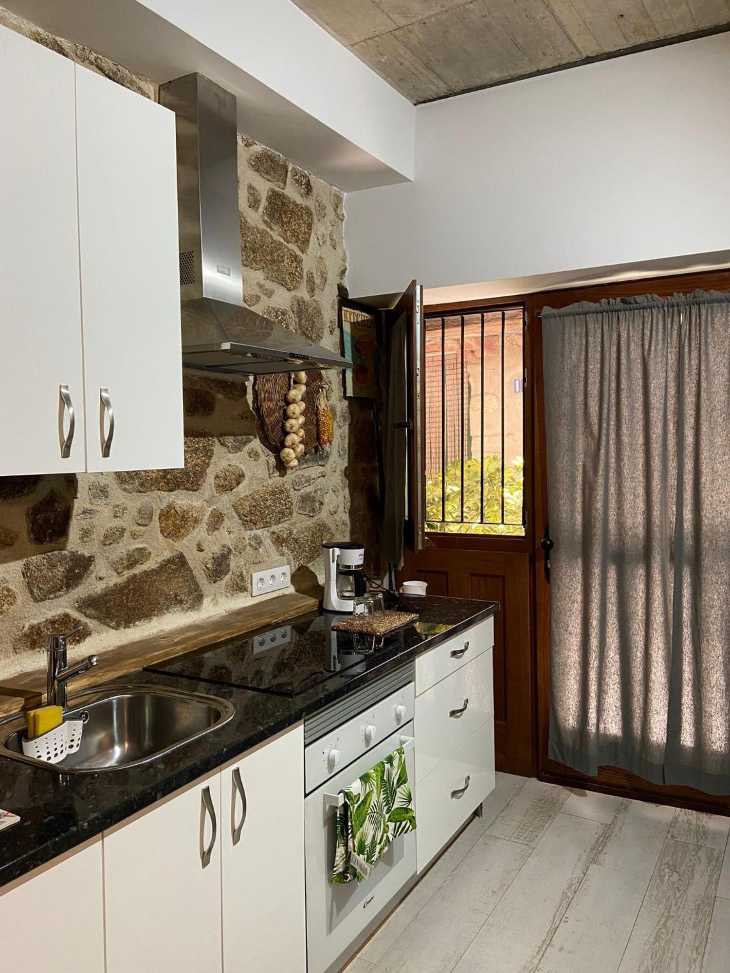 Apartamento Estudio As Andurinas San Martin De Trevejo Ngoại thất bức ảnh